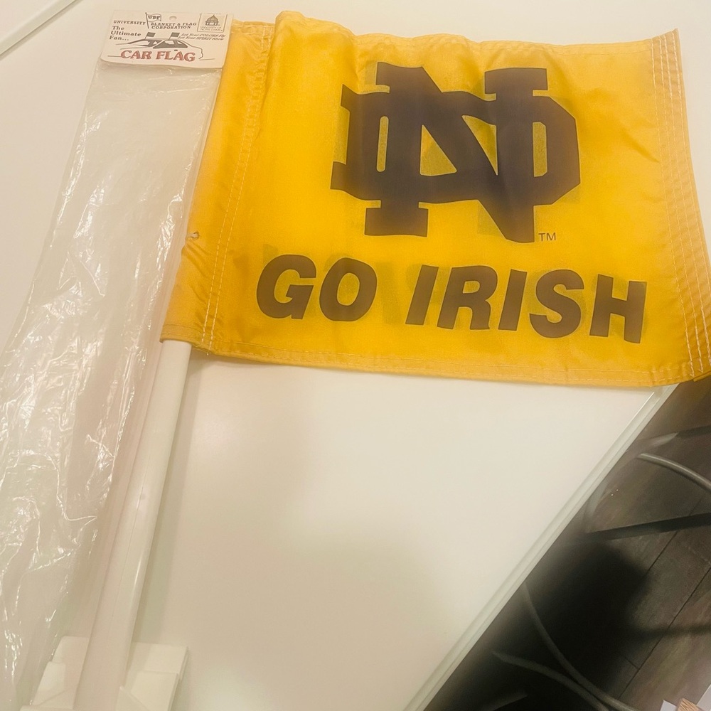 Notre Dame Go Irish Car Flag - Yellow